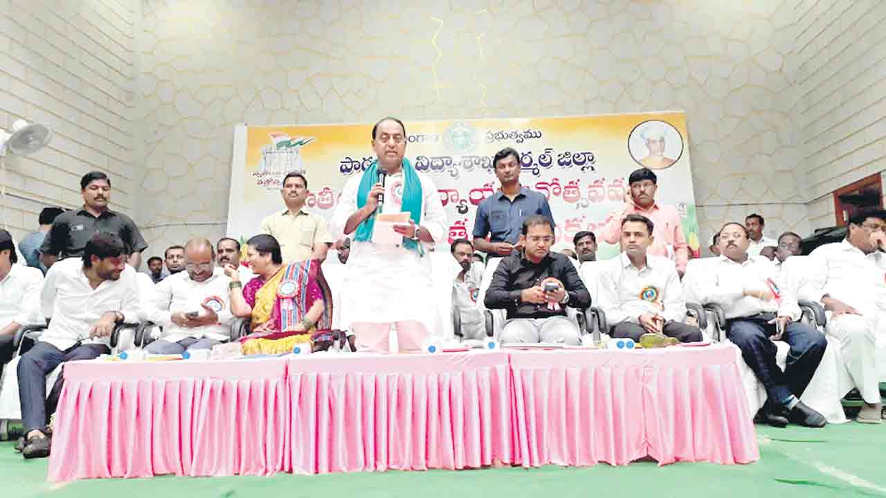 గురువులే మార్గదర్శకులు