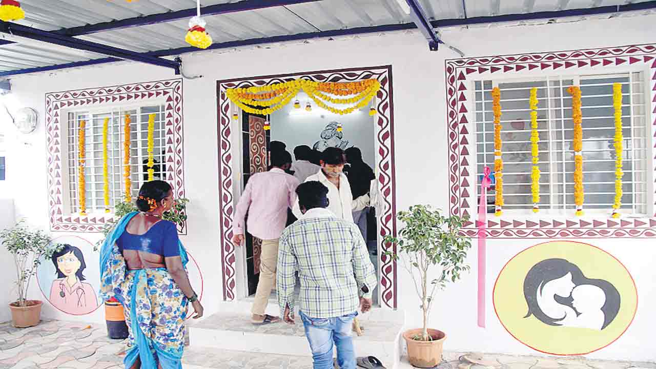 బల్దియావాసులకు వరం.. బస్తీ దవాఖానలు