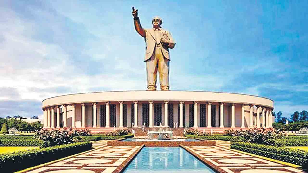 ఆచరణలోనూ వారసులమే