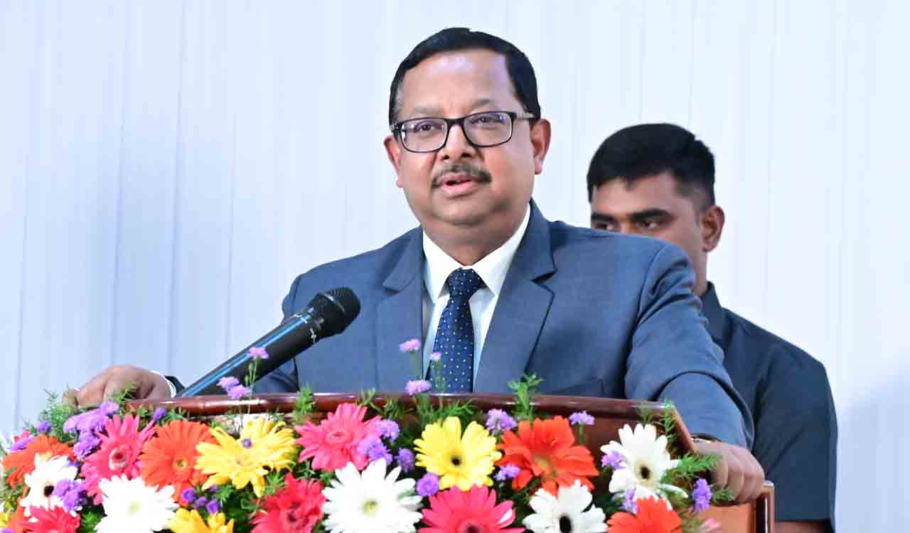 సత్వర న్యాయం అందేలా చూడాలి