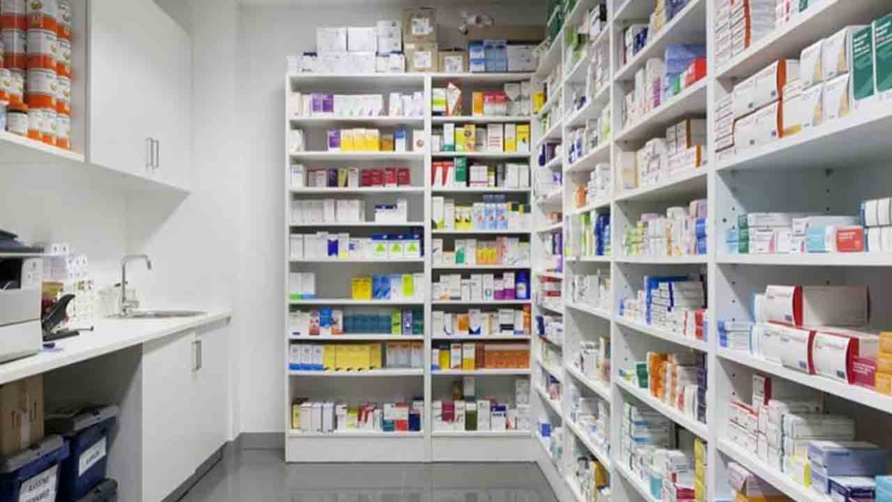 రాష్ట్రంలో 12 చోట్ల సెంట్ర‌ల్ మెడిసిన్ స్టోర్స్.. ఎక్క‌డెక్క‌డంటే..?