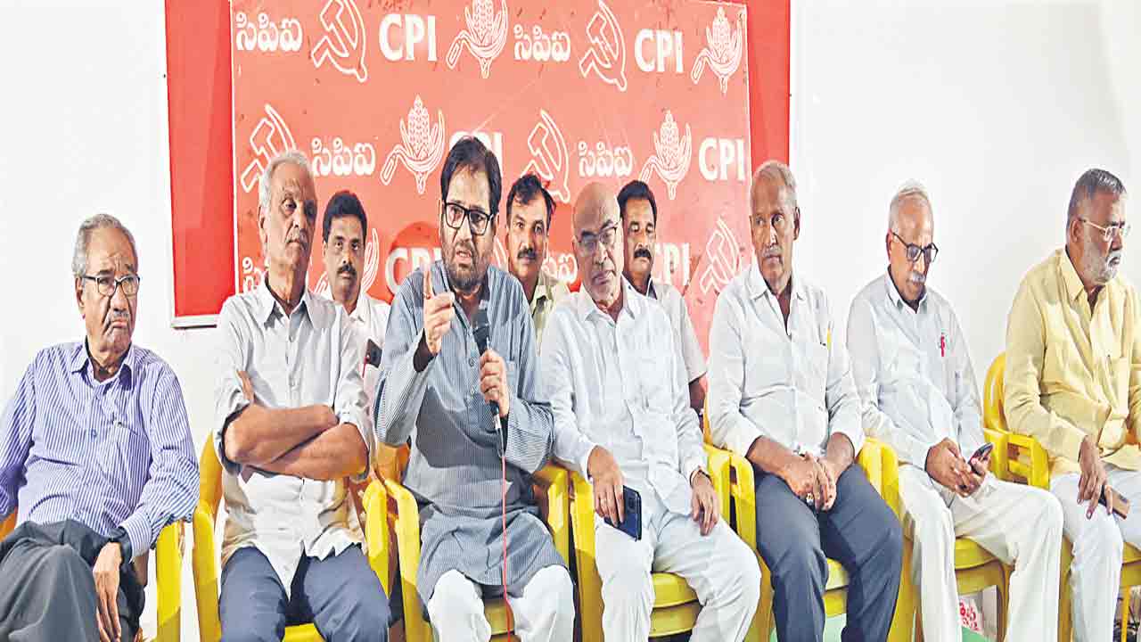 500 ఎంపీ సీట్లపై విపక్షాల గురి