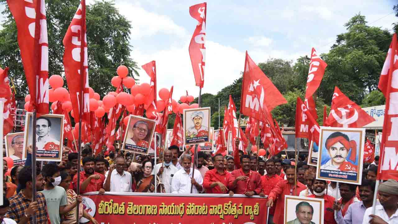 ఊళ్లో పెళ్లికి కుక్కల హడావుడిలా ఉంది.. బీజేపీపై సురవరం సెటైర్లు