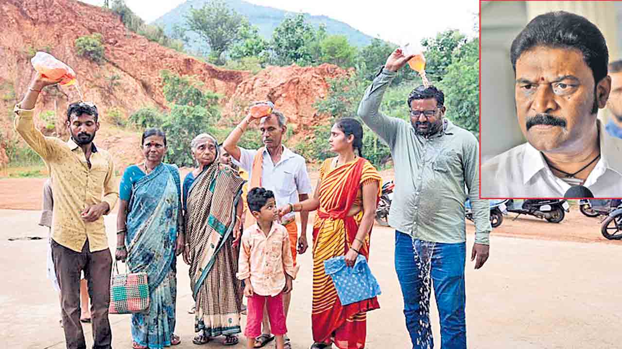 దళితుడికి కర్ణాటక మంత్రి బెదిరింపులు