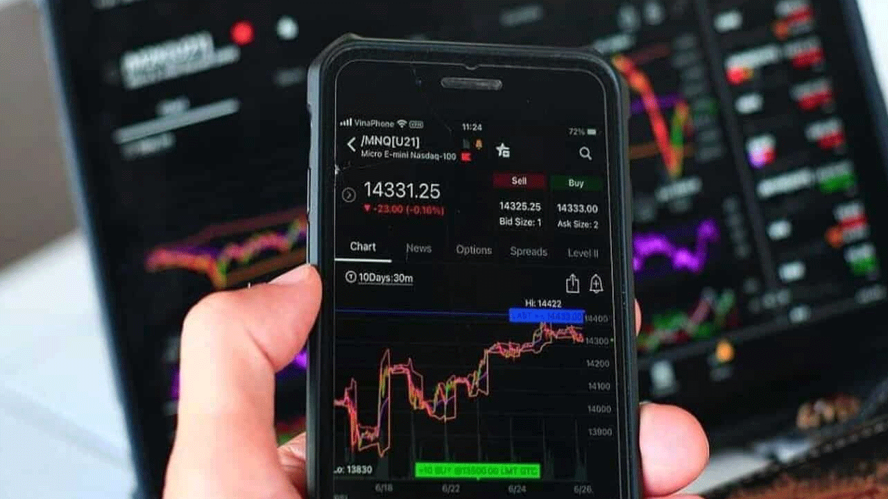 డీమ్యాట్ అకౌంట్‌లో సడెన్‌గా రూ.11 వేల కోట్లు.. రెండు కోట్లతో షేర్లు కొన్న వ్యక్తి.. చివరకు..