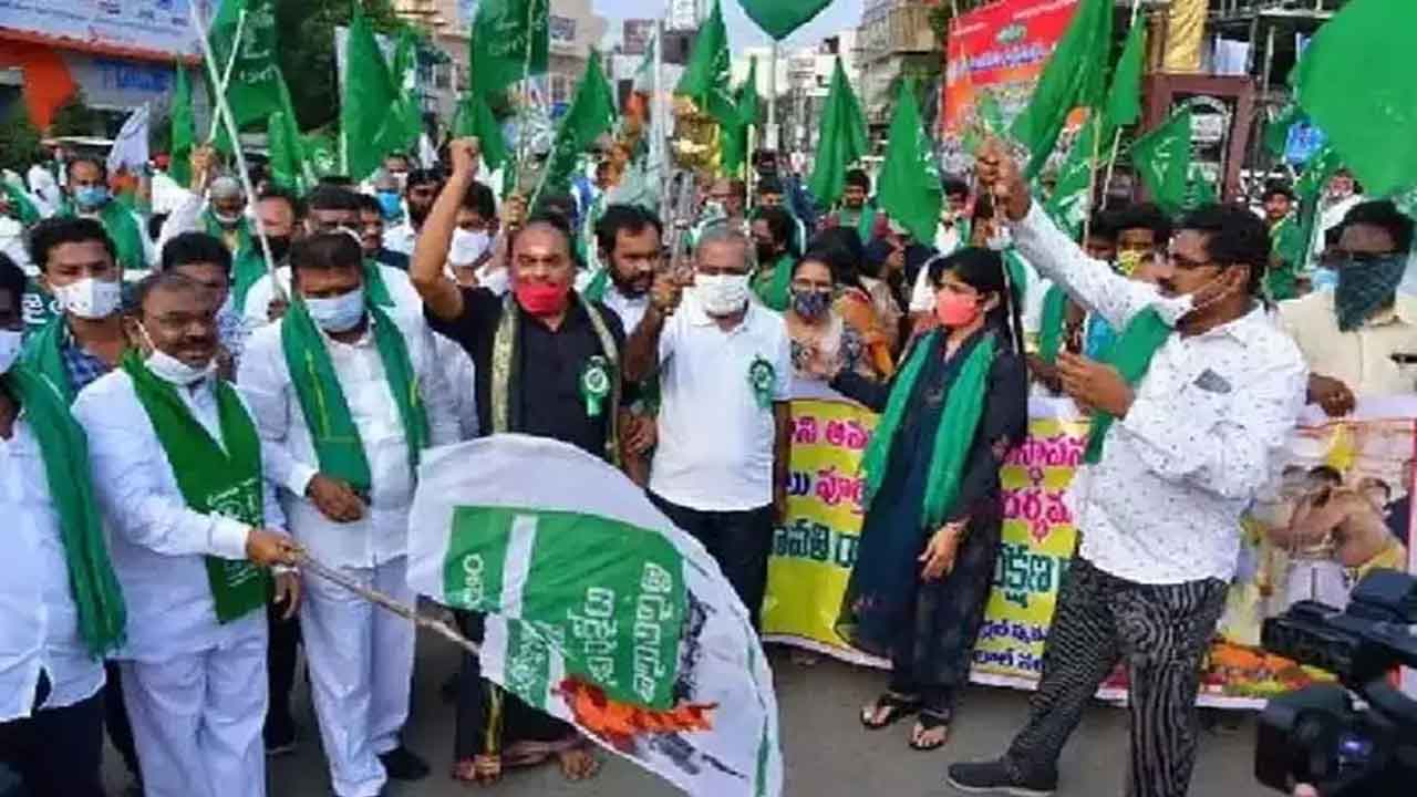 అమరావతి రాజధాని కోసం రెండో దశ పాదయాత్ర.. సిద్ధమవుతున్న ఏపీ రైతులు