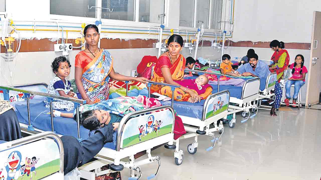 పోదాం సర్కారు దవాఖానకు!