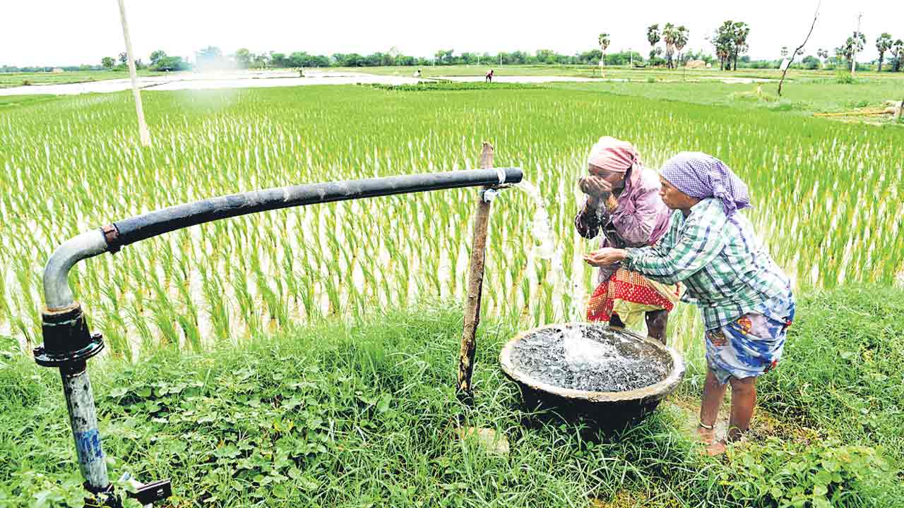 ఉచిత విద్యుత్తు సాధ్యమే