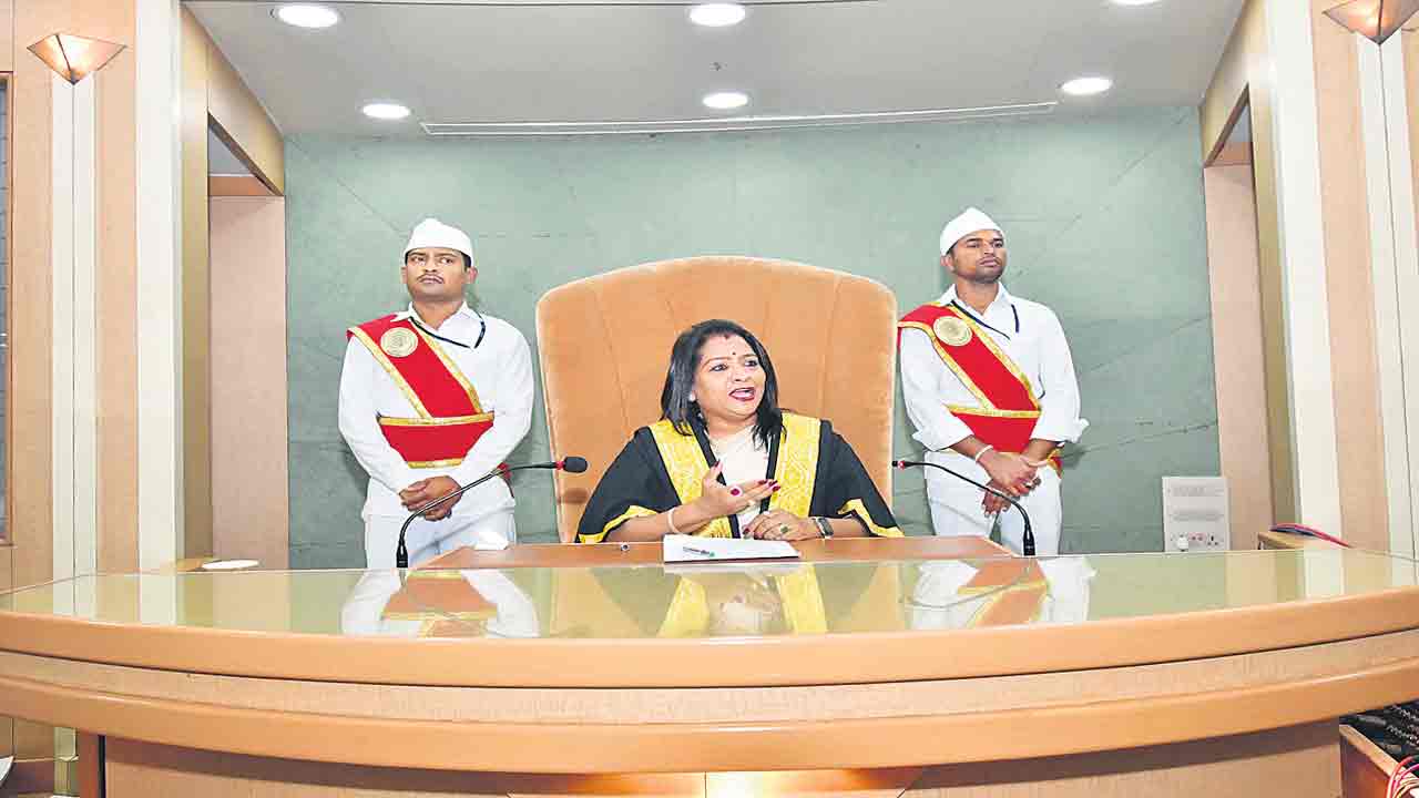 పారిశుధ్యంపైప్రత్యేక కమిటీ