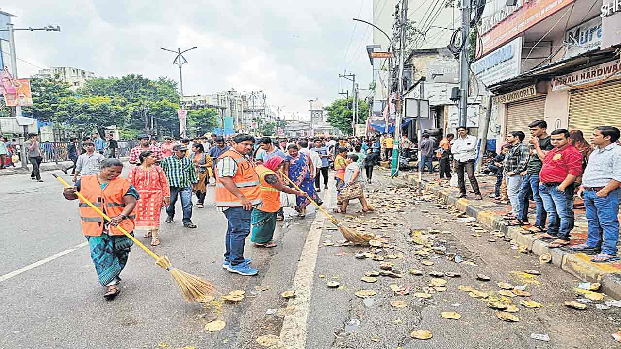 పారిశుధ్య పనులు.. భేష్‌