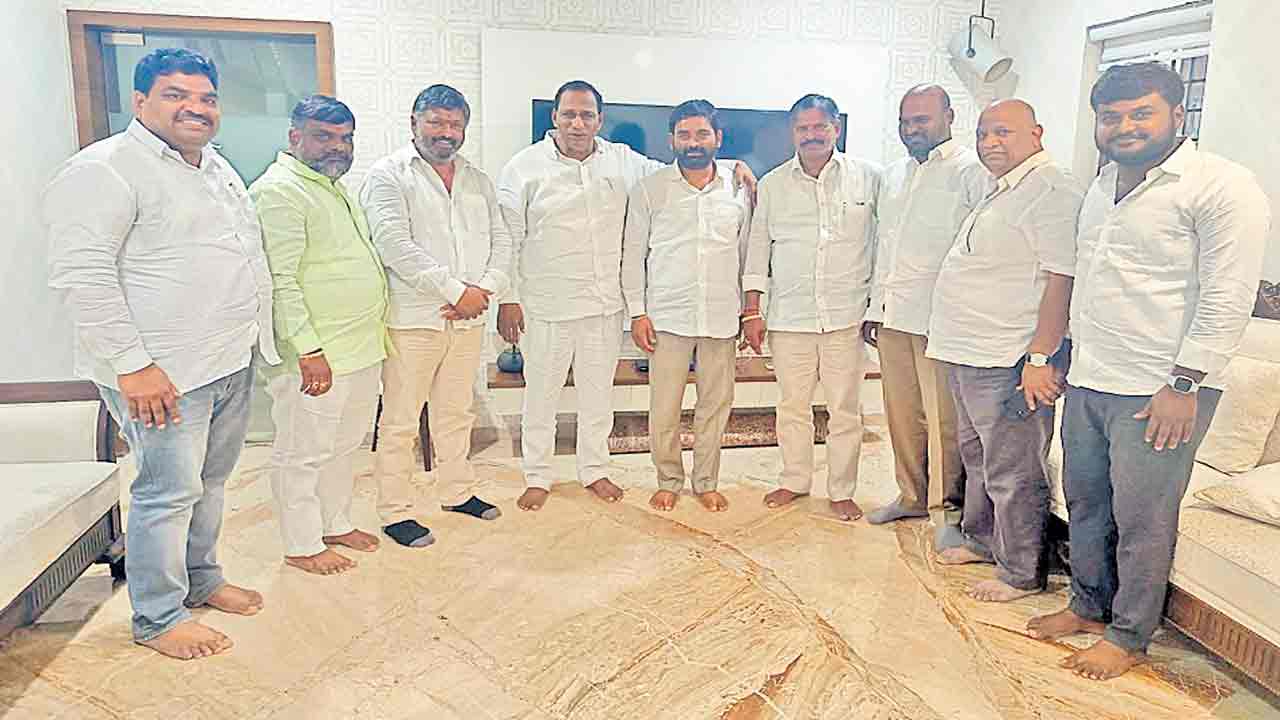 మోడల్‌ స్కూల్‌గా తీర్చిదిద్దుతా..