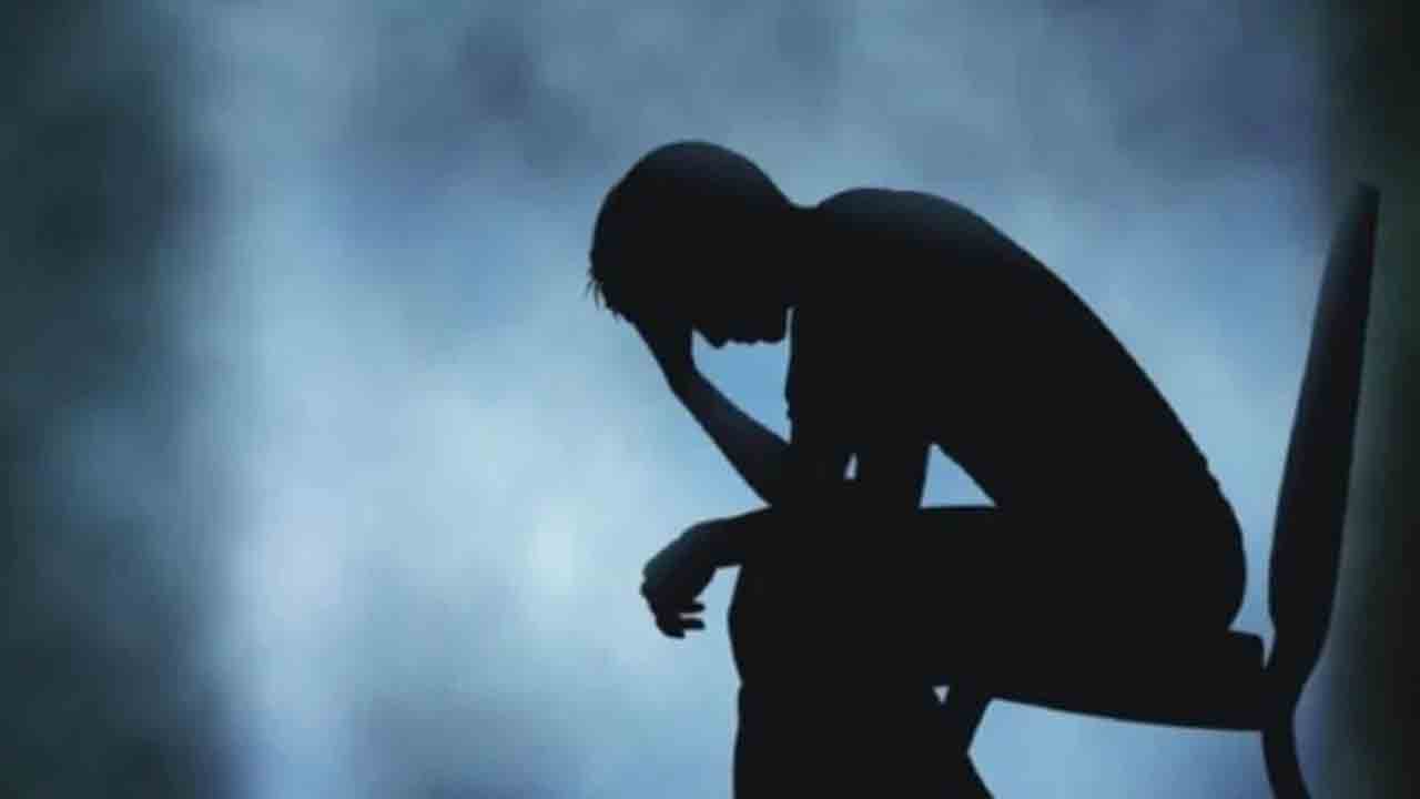 సంగారెడ్డిలో ఐఐటీ హైదరాబాద్‌ విద్యార్థి ఆత్మహత్య