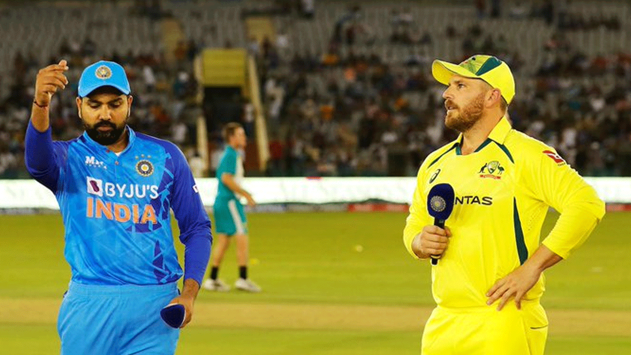 IND vs AUS | టాస్ గెలిచి బౌలింగ్ ఎంచుకున్న భారత్