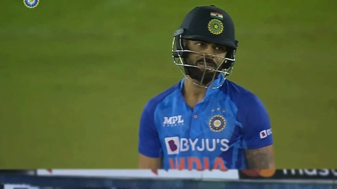 IND vs AUS | మరో వికెట్ కోల్పోయిన భారత్.. నిరాశ పరిచిన కోహ్లీ.. పవర్‌ప్లే స్కోరు ఎంతంటే?