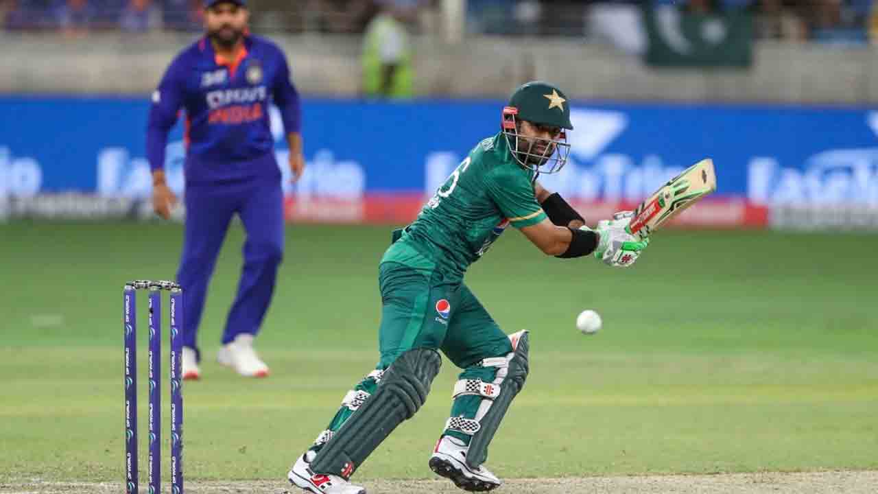 IND vs PAK | పవర్‌ప్లే ముగిసేసరికి పాక్ స్కోరు ఎంతంటే?