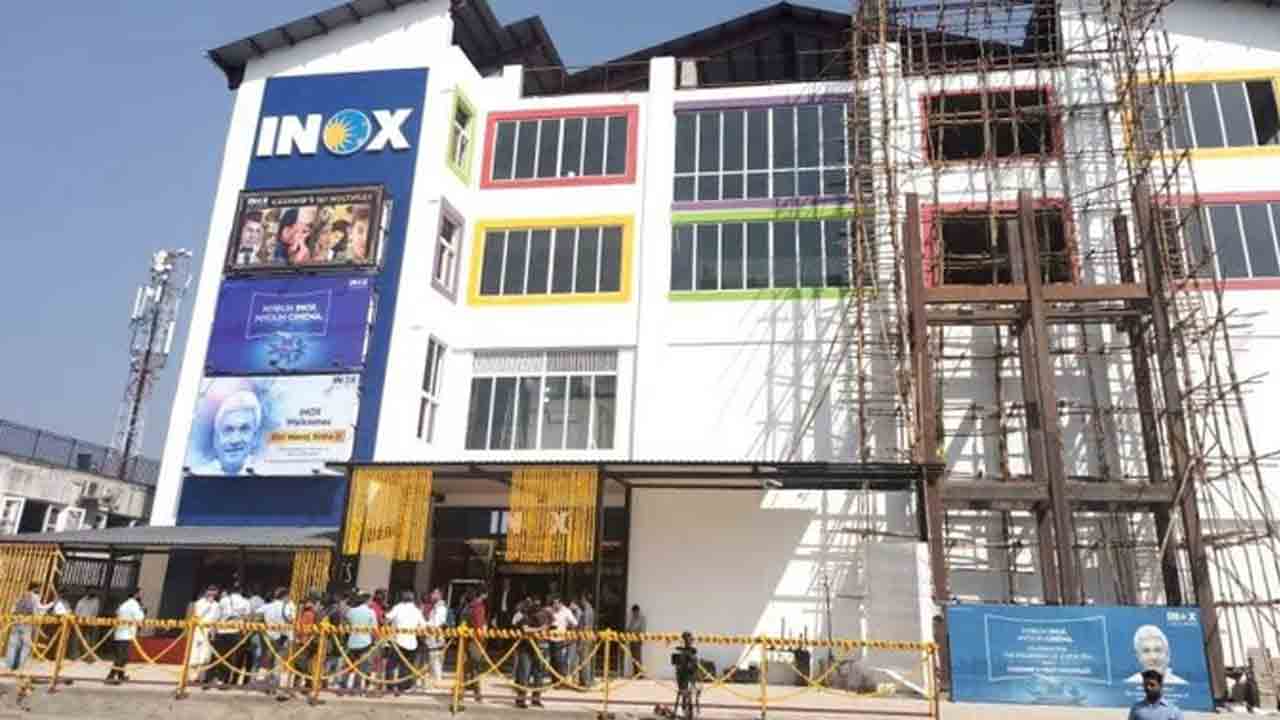 మూడు దశాబ్దాల తర్వాత.. కశ్మీర్‌లో వెండితెరపై సినిమా!