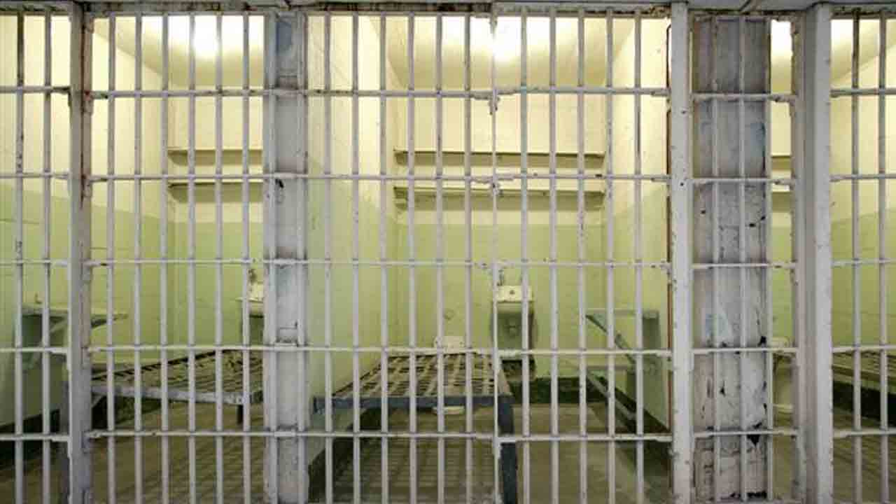 ‘కార్పొరేట్‌’ జైళ్లు!