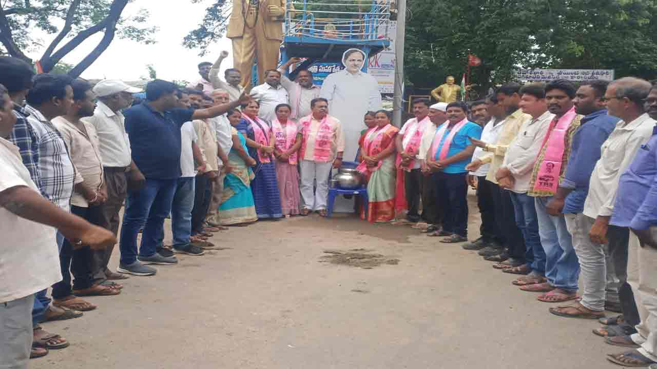 పోడు సమస్య పరిష్కారానికి జీవో 140 విడుదల