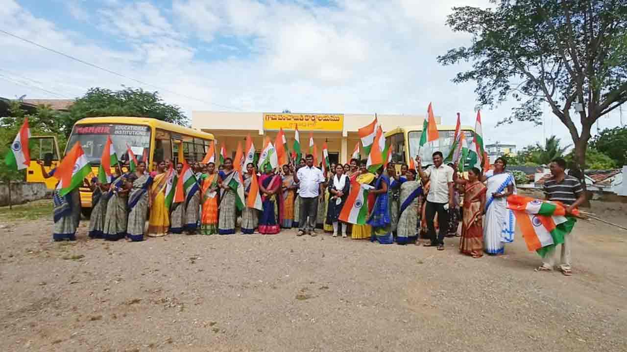 ఘనంగా సమైక్యతా వజ్రోత్సవాలు