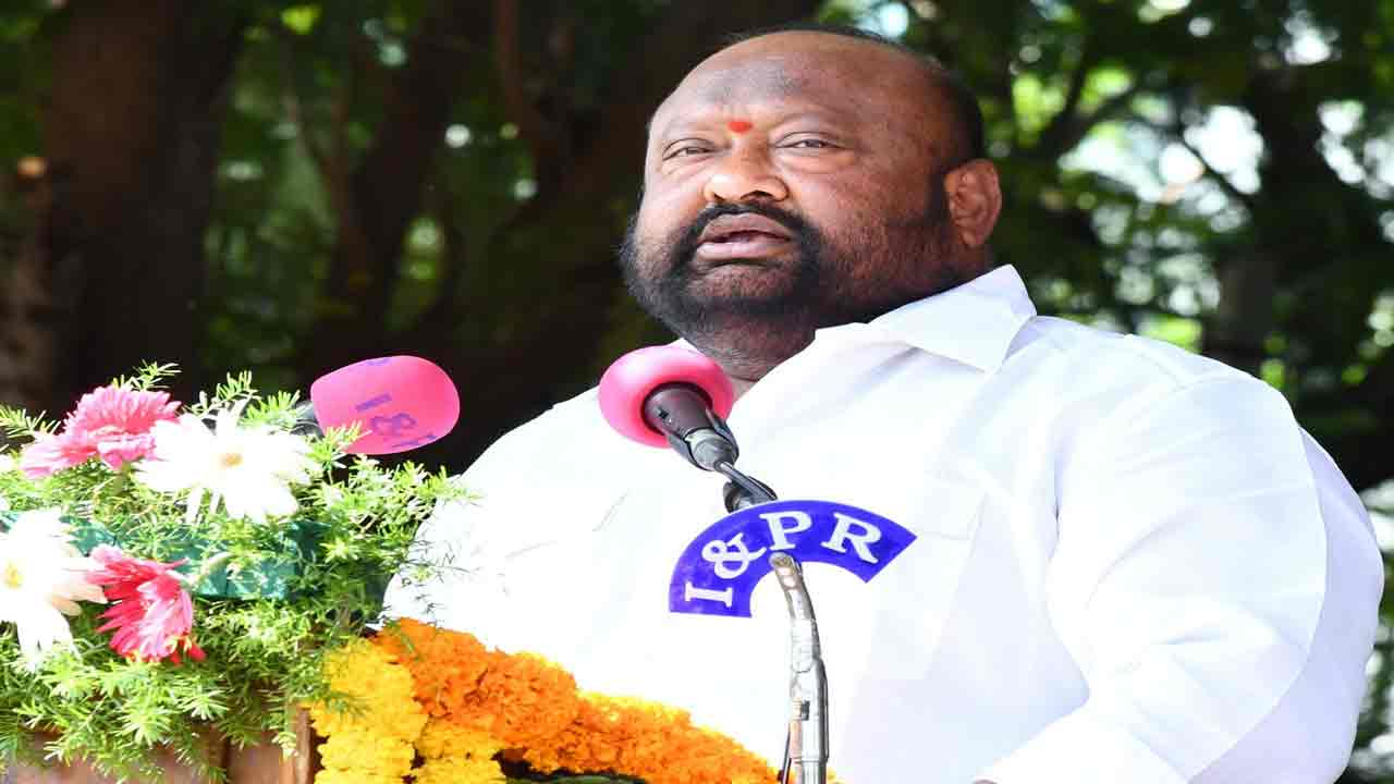 యోధుల త్యాగాలు వెలకట్టలేనివి