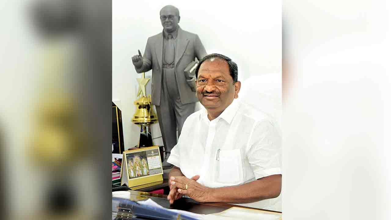 పైరవీలకు తావులేకుండా దళితబంధు