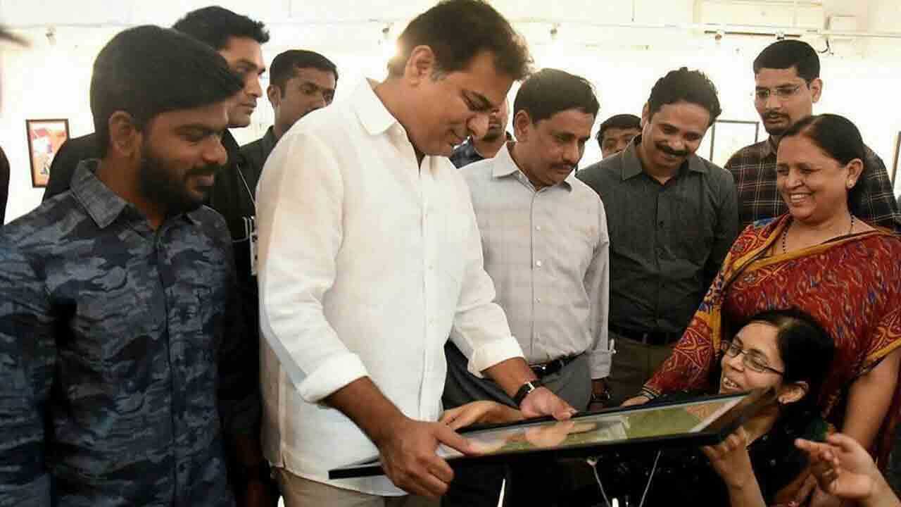 కళకు అన్నగా, అండగా