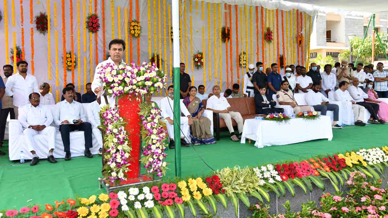 విచ్ఛిన్న శక్తులను తిప్పికొట్టాలి