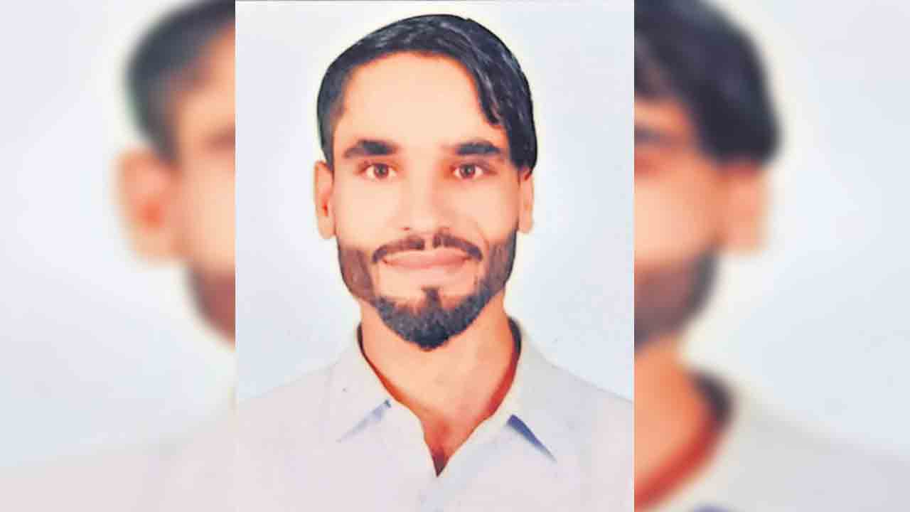 ఆటో డ్రైవర్‌ హత్య