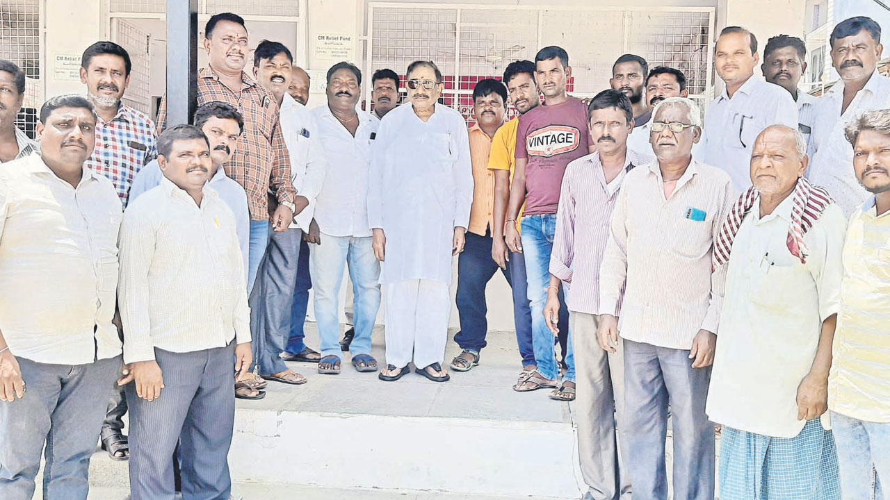 దళితులకు బతుకుబాట చూపాం