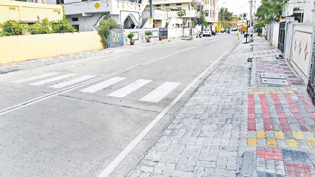 హౌసింగ్‌బోర్డ్‌… అభివృద్ధిలో అదుర్స్‌