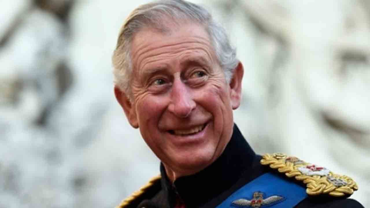 కింగ్‌ చార్లెస్ 3కి అసాధారణ హక్కులు… పాస్‌పోర్ట్, డ్రైవింగ్ లైసెన్స్ అవసరం లేదు