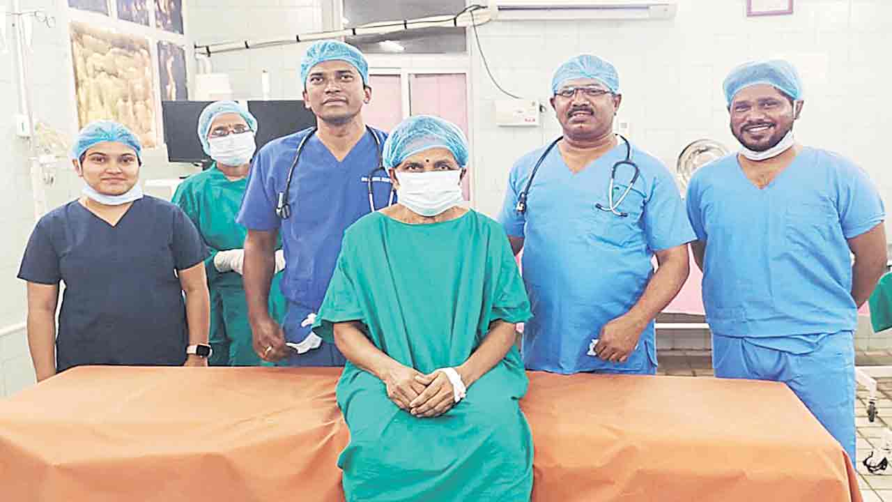 ఖమ్మంలో మోకీలు మార్పిడి సక్సెస్‌