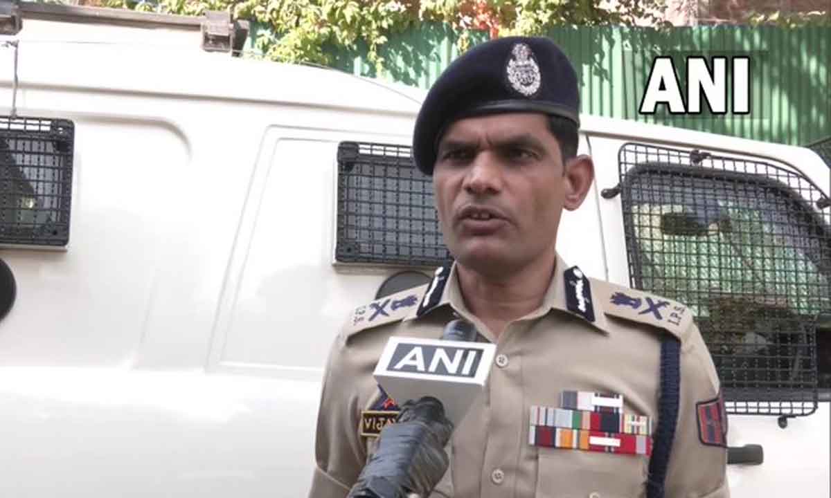 24 గంట‌ల్లో రెండు ఎన్‌కౌంట‌ర్‌లు.. ముగ్గురు ఉగ్ర‌వాదులు హ‌తం