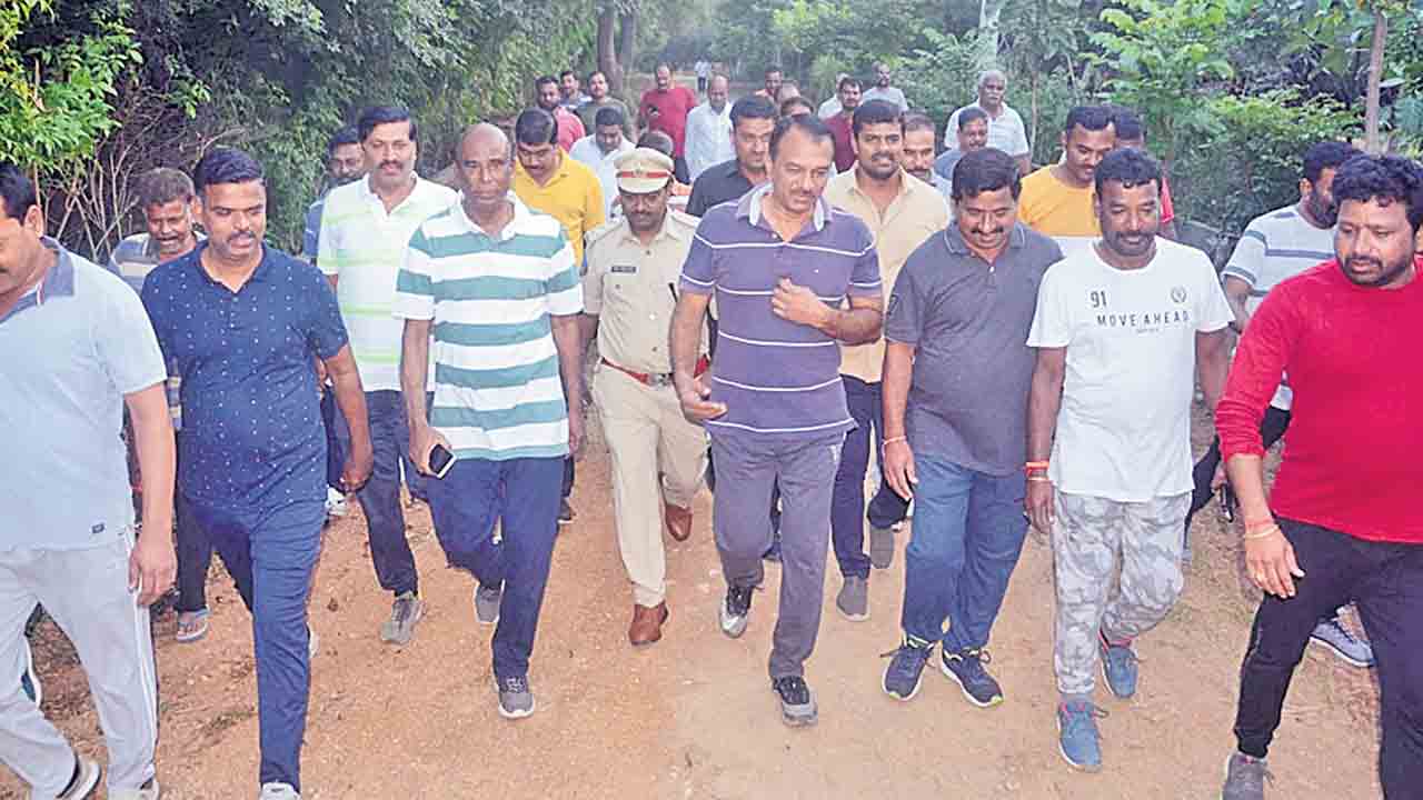 అక్రమ డంపింగ్‌ను అరికడుతాం