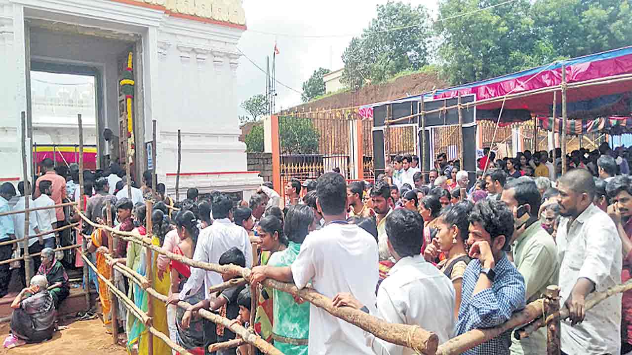 ఘనంగా సంకష్టహర చతుర్థి