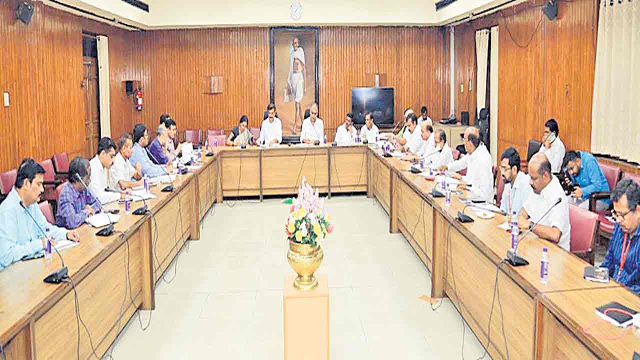 ఆర్థిక, వైద్యారోగ్య శాఖల మంత్రి తన్నీరు హరీశ్‌రావు