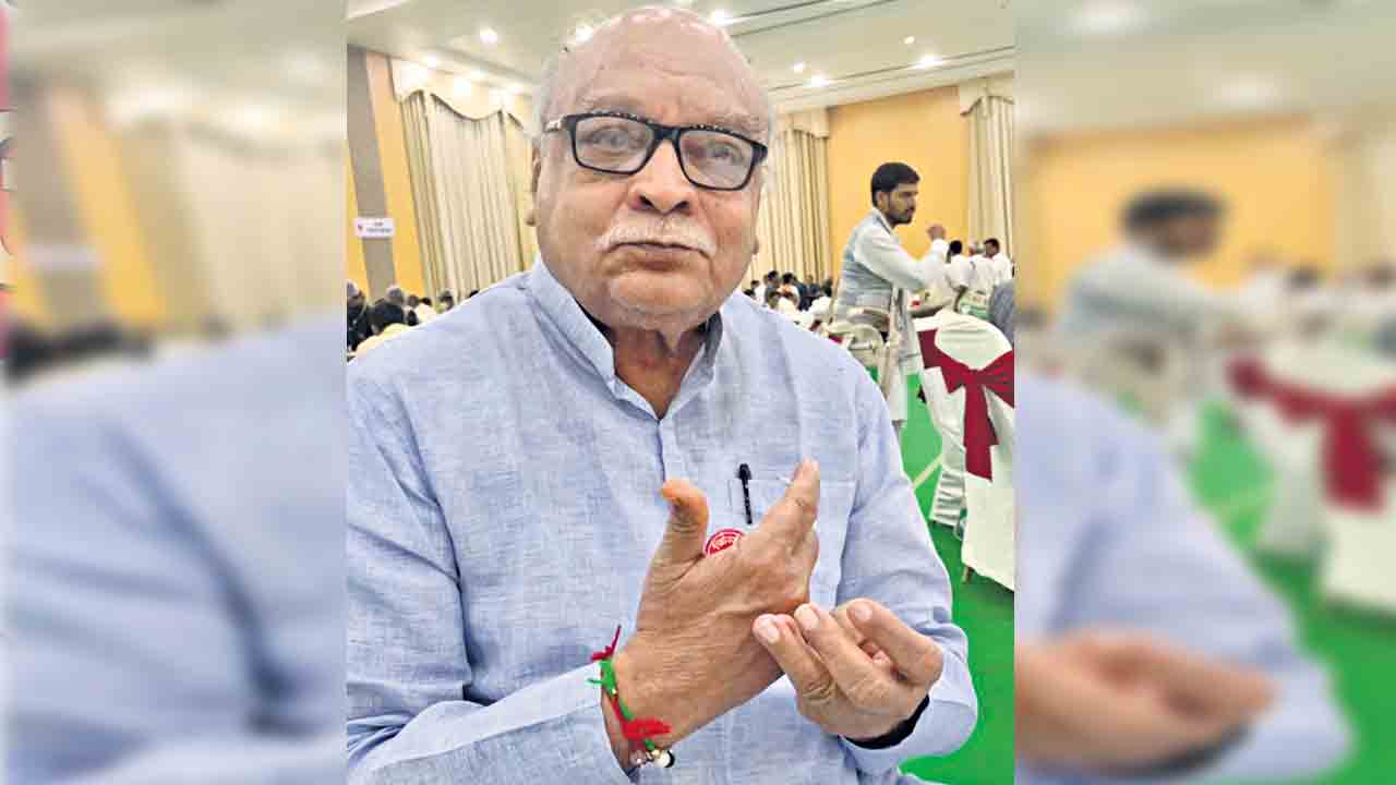 కేసీఆర్‌తో కలిసి నడుస్తాం