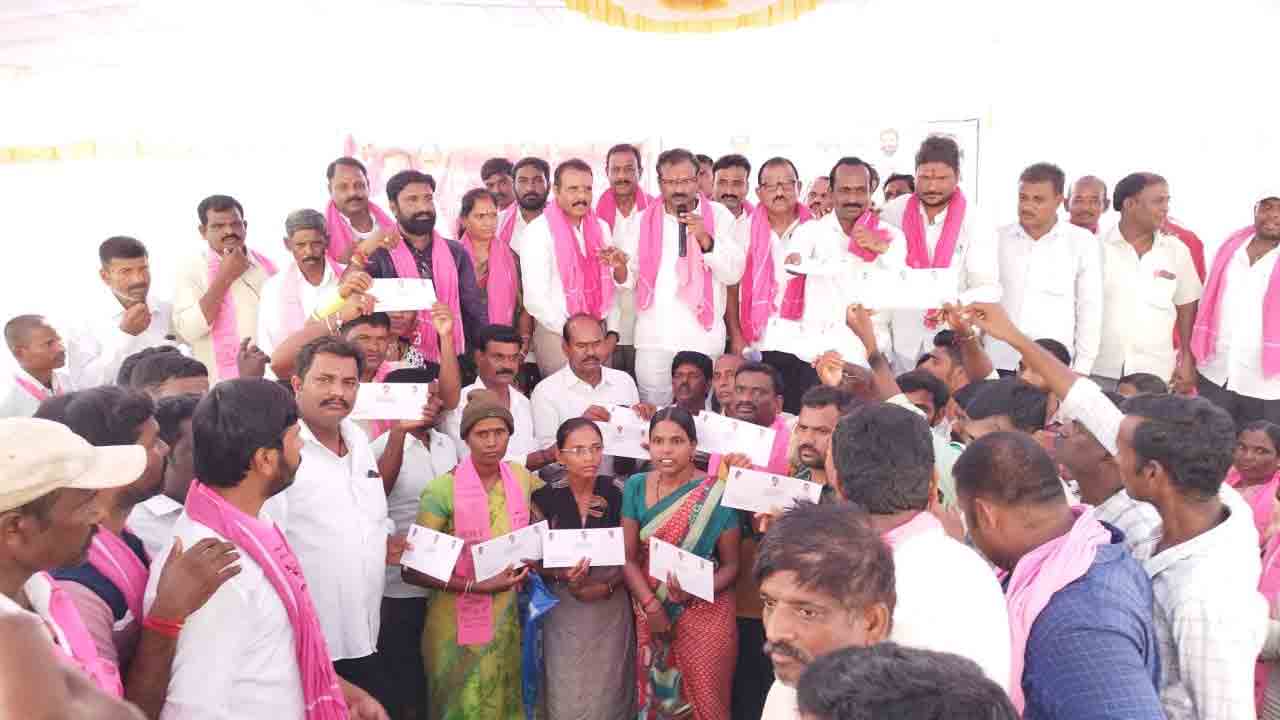 సీఎంఆర్‌ఎఫ్‌ నిరుపేదలకు వరం : ఎమ్మెల్యే వెంకటేశ్వర్‌ రెడ్డి