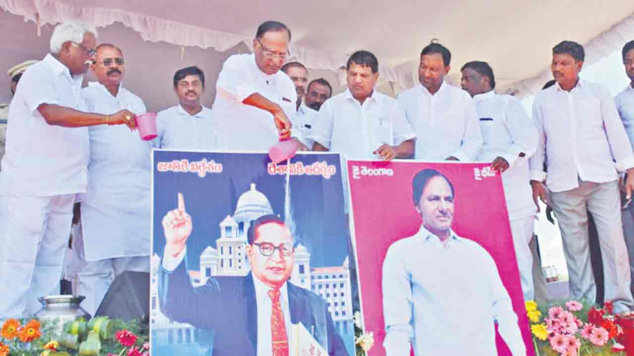 మిన్నంటిన సంబురం