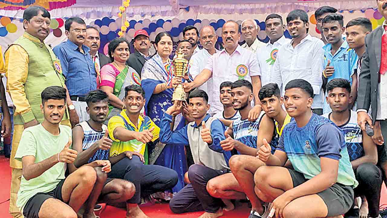 ప్రత్యేక రాష్ట్రంలో క్రీడలకు పెద్దపీట