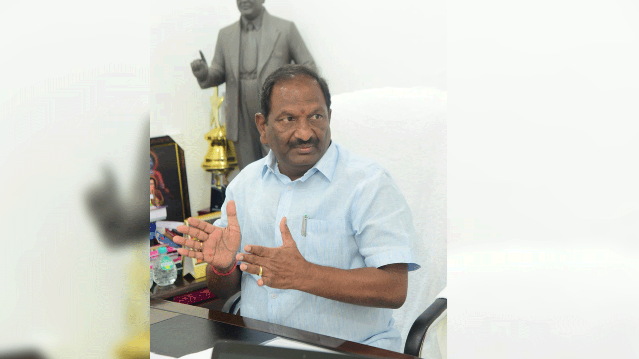 అణగారిన వర్గాలను అవమానించిన కేంద్రం : మంత్రి కొప్పుల