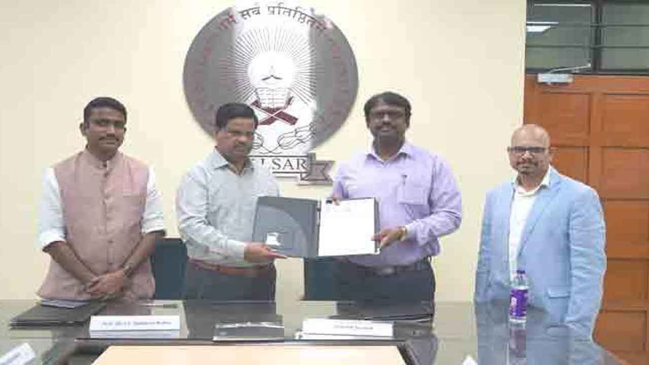 ల్యాండ్‌ రీసర్వేకు నల్సార్‌ మద్దతు.. ఏపీ సర్కార్‌తో ఎంఓయూ