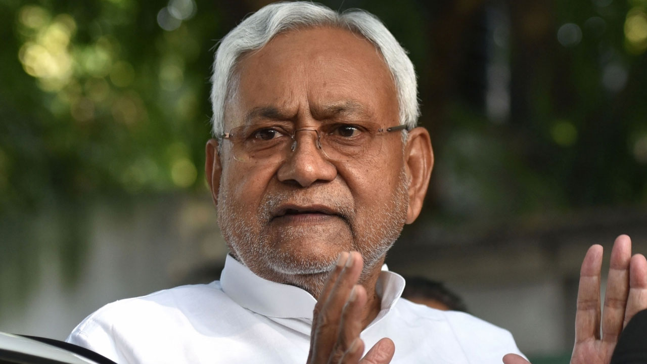 థర్డ్‌ ఫ్రంట్‌ కాదు.. అది మెయిన్‌ ఫ్రంట్‌