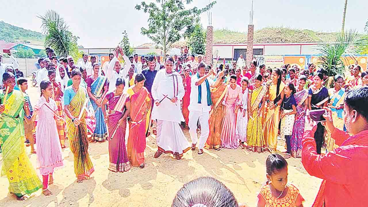 మంచి పనులకు దేవుడి ఆశీర్వాదం ఉంటుంది..