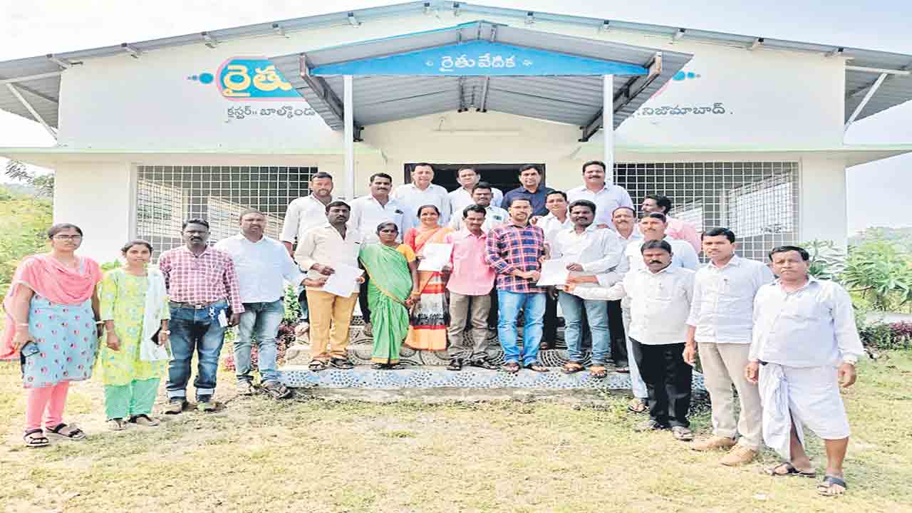 బీమాతో రైతు కుటుంబాలకు ధీమా