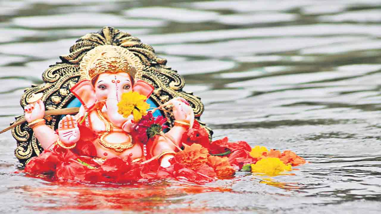 గంగమ్మ ఒడికి చేర్చాల్సిందే!