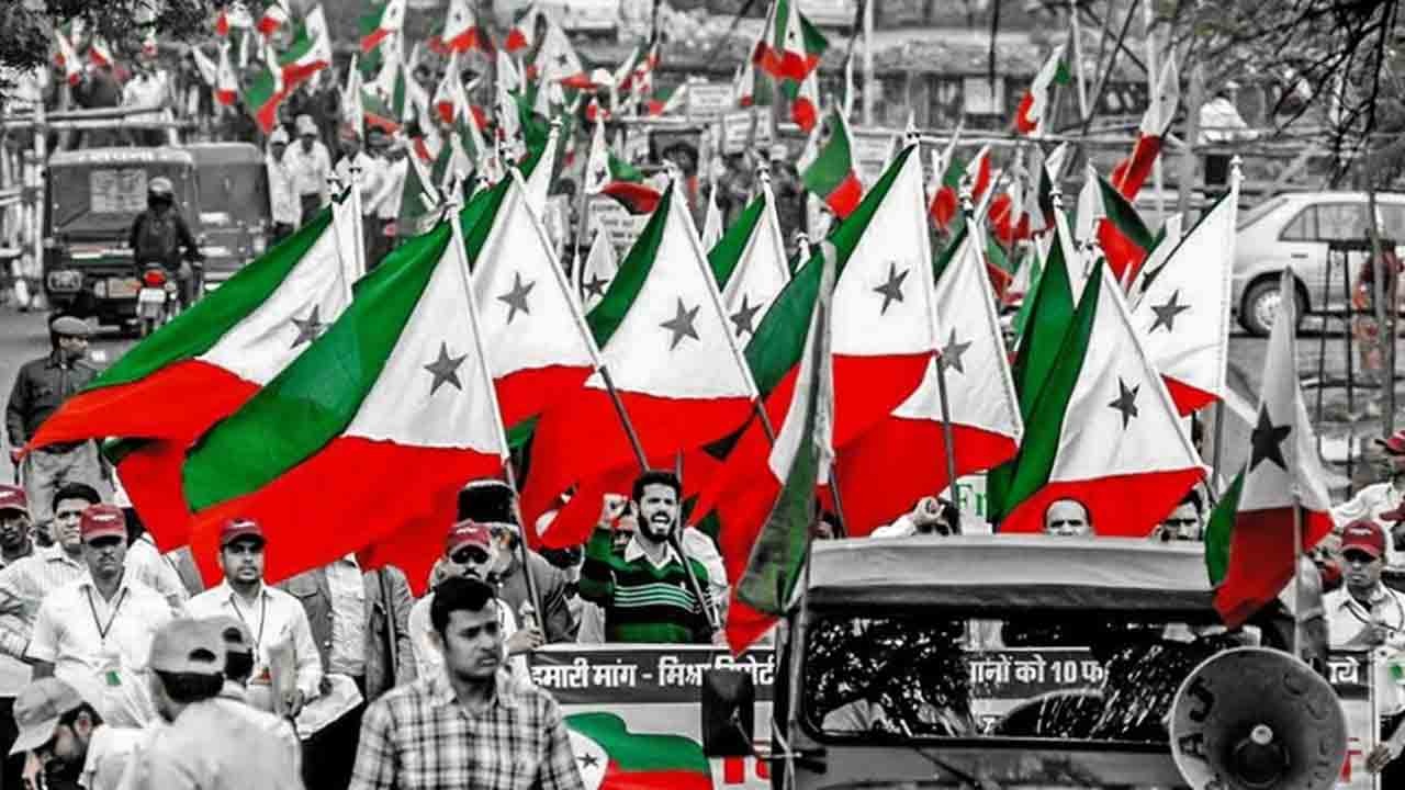 పీఎఫ్‌ఐపై కేంద్రం కొరడా.. ఐదేండ్లపాటు నిషేధం