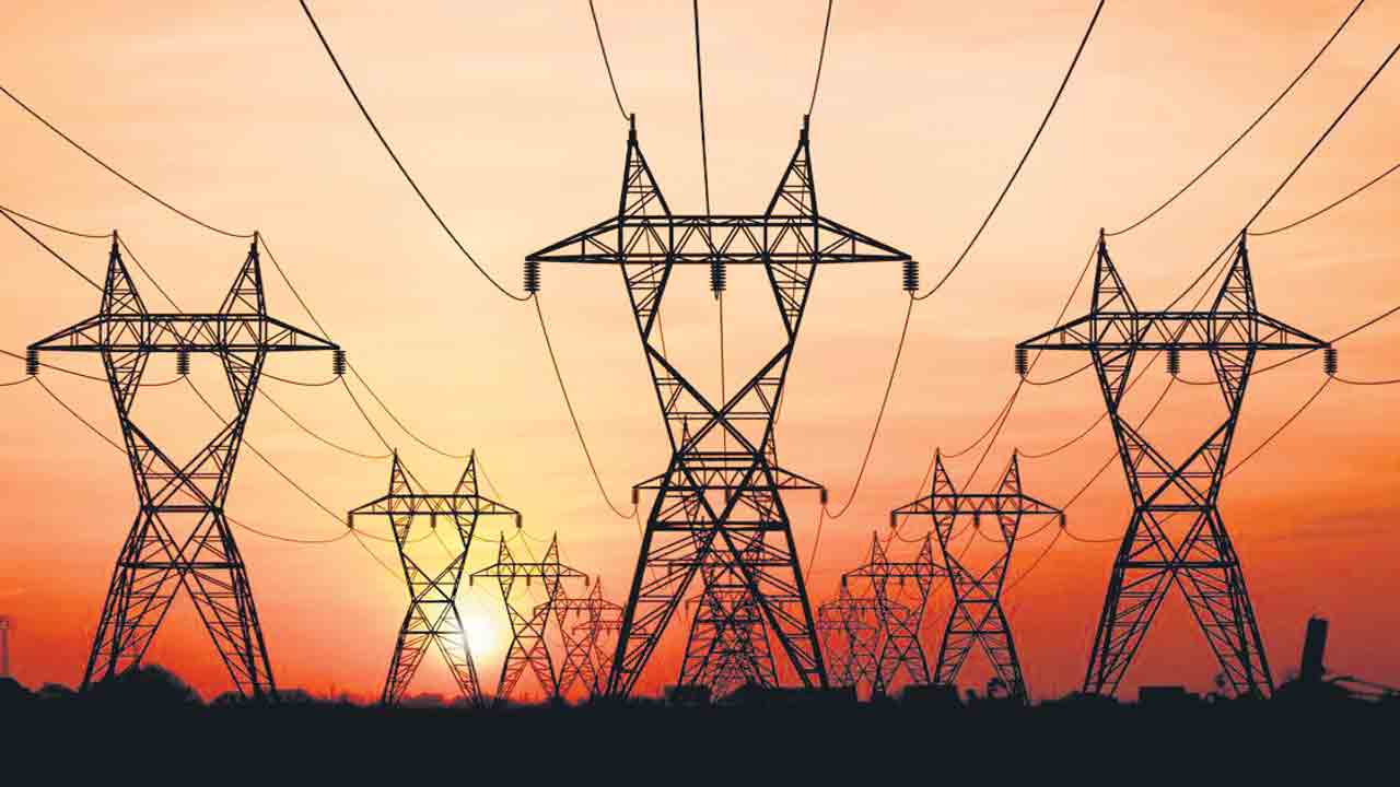 అప్పులు చేయొచ్చు.. రుణాలూ మాఫీ చేయొచ్చు.. రైతులకెందుకు ఇవ్వరు?