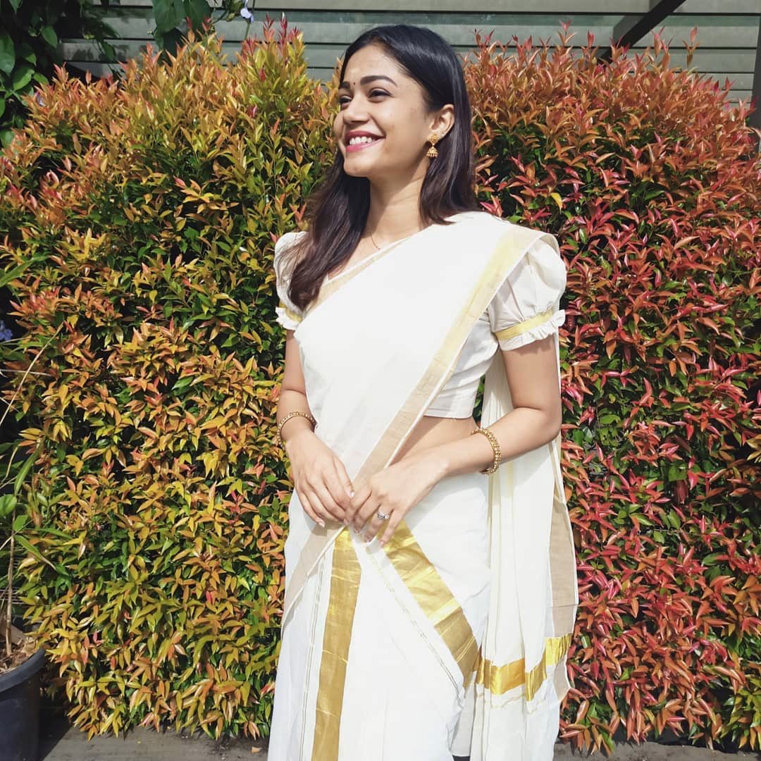 ( Photos : Instagram )