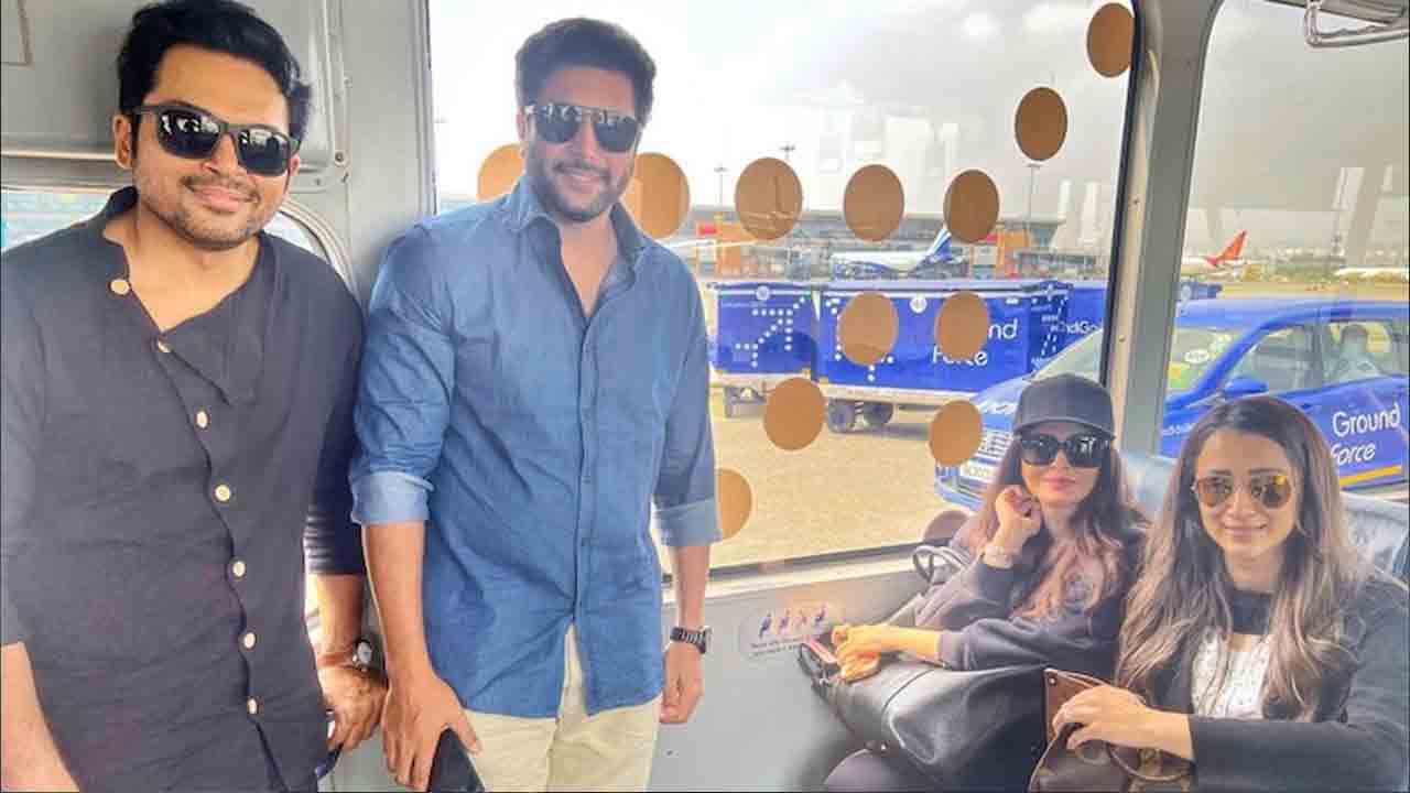 Ponniyin Selvan Stars | ఢిల్లీలో ల్యాండ్ అయిన ‘పొన్నియ‌న్ సెల్వ‌న్’ తార‌లు